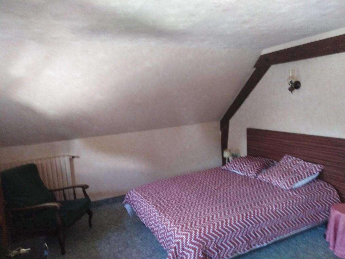 Hotel Etoile à Questembert Extérieur photo
